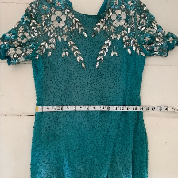 Stenay dress silk sequin open back - Picture 10 of 12